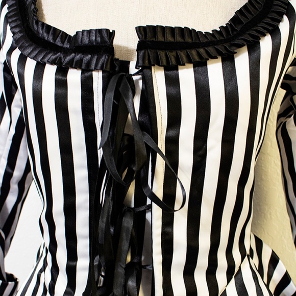 Black and White Striped Gothic Rococo Gown - Picture 5 of 11